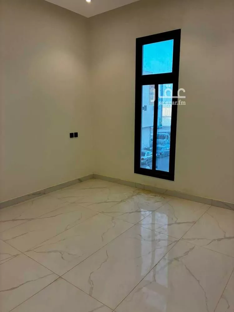 دور للبيع في شارع الصدارة, حي السعادة, مدينة الرياض, منطقة الرياض صورة 3
