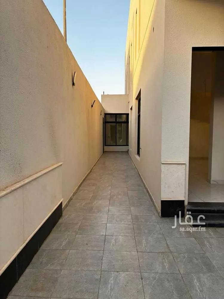 فيلا للبيع في شارع الصدارة, حي السعادة, مدينة الرياض, منطقة الرياض 11