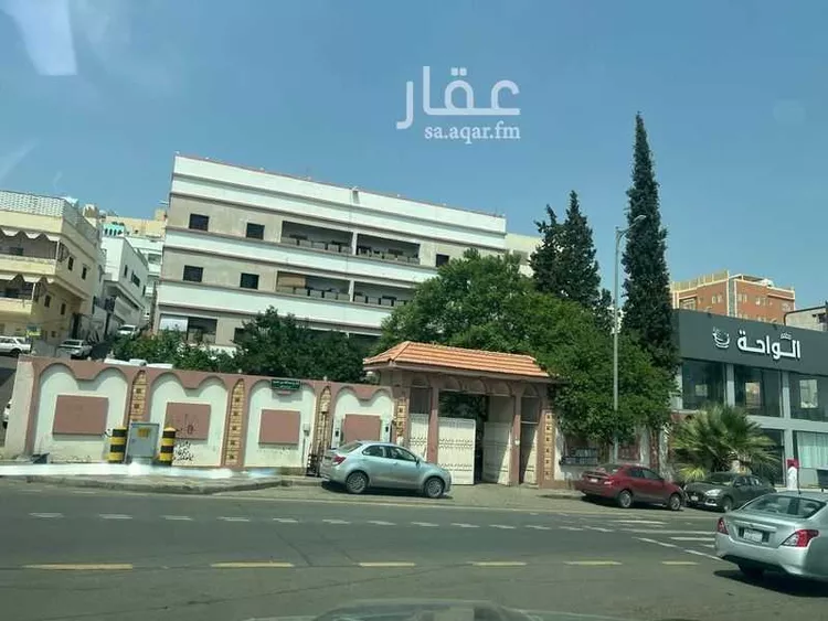 عمارة للبيع في حي الوردتين, مدينة أبها, منطقة عسير 7