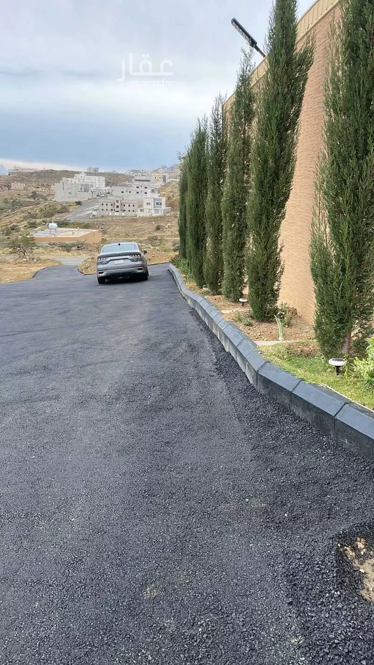 عمارة للبيع في شارع العام, حي التعاون, مدينة ابها, منطقة عسير صورة 2