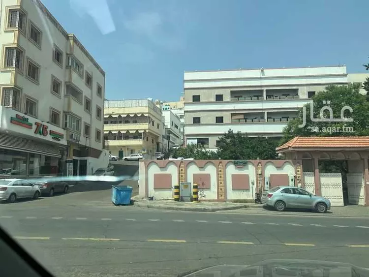 عمارة للبيع في حي الوردتين, مدينة أبها, منطقة عسير صورة 3