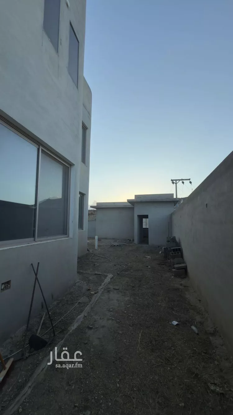 عمارة للبيع في حي التعاون, مدينة أبها, منطقة عسير صورة 4