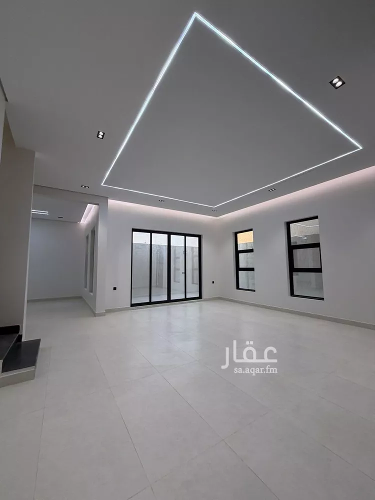 فيلا للبيع في شارع الخرج 337, حي الفيصلية, مدينة الخرج, منطقة الرياض صورة 3