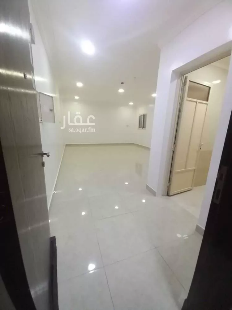 شقة للإيجار في شارع عثمان بن عفان, حي النزهة, مدينة الدمام, المنطقة الشرقية صورة 2