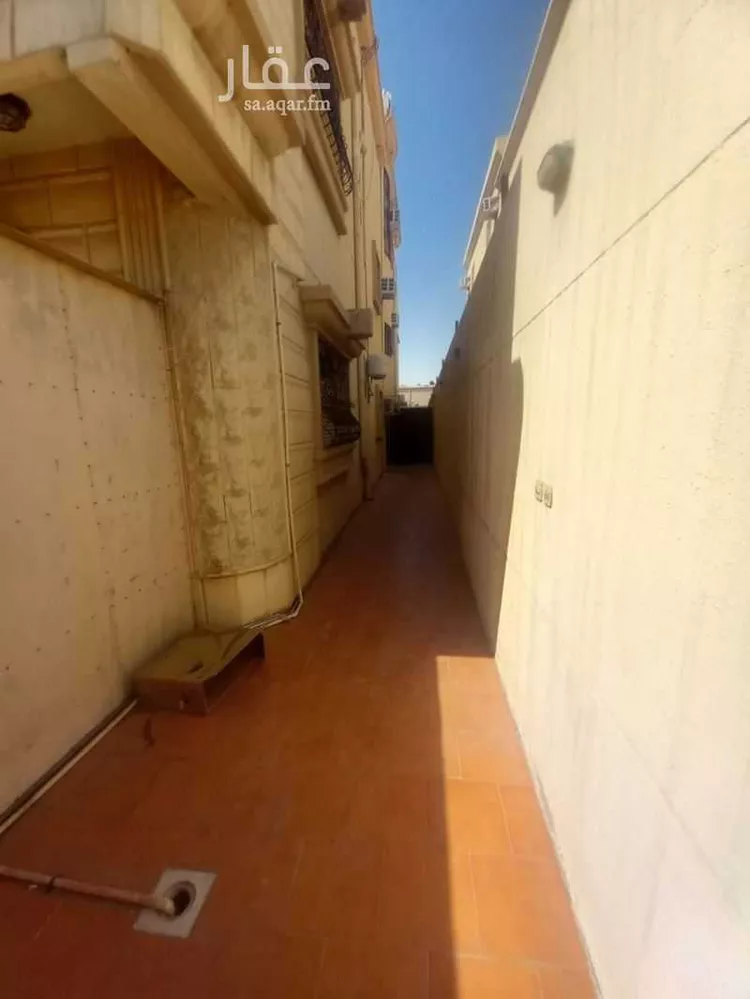 عمارة للبيع في شارع 12هـ, حي بدر, مدينة الدمام, المنطقة الشرقية 11