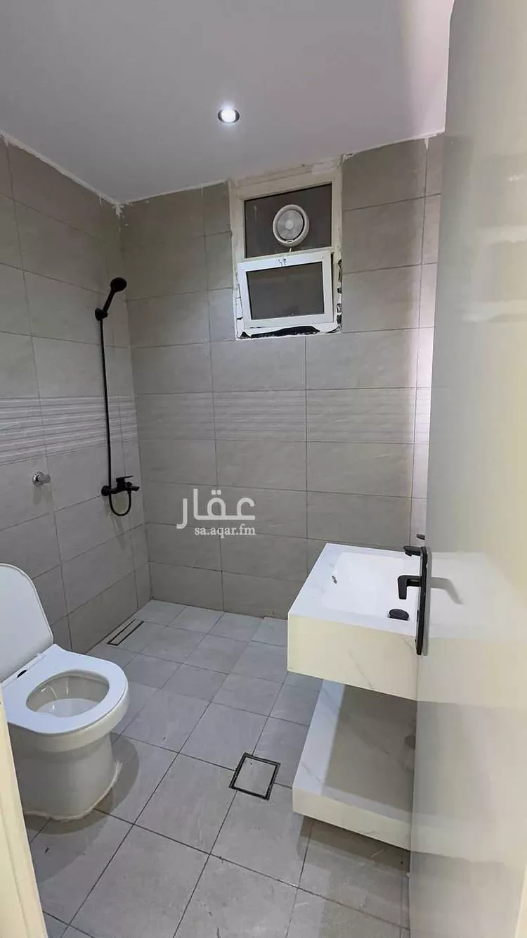 شقة للإيجار في شارع وادي حدلي, حي بدر, مدينة الرياض, منطقة الرياض 11