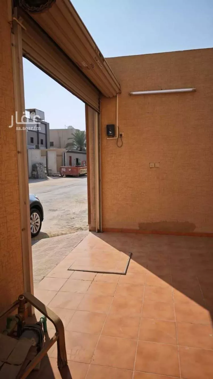 دور للبيع في شارع عبدالحق بن عطية, حي الروضة, مدينة الرياض, منطقة الرياض صورة 3