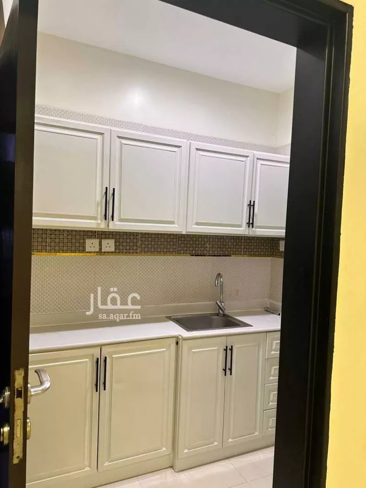 شقة للإيجار في شارع الحبق, حي المعذر, مدينة الرياض, منطقة الرياض