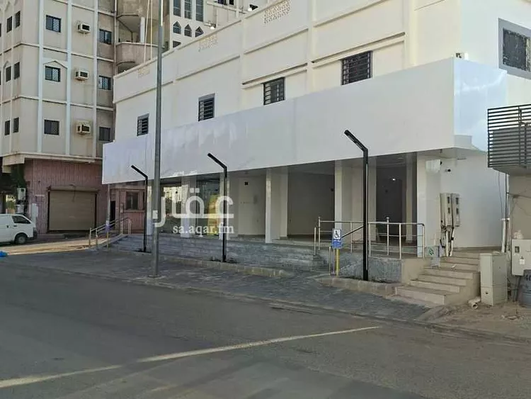 محل للإيجار في شارع عمر بن الخطاب ، حي النزهة ، محايل عسير ، محايل صورة 3