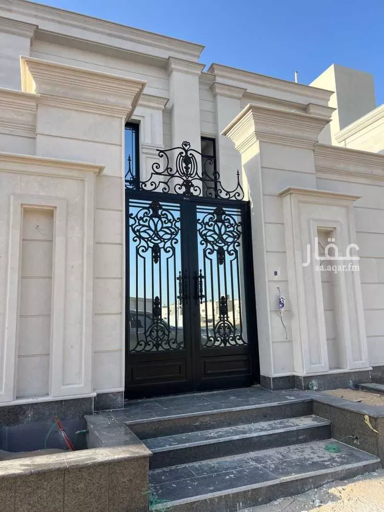 بيت للبيع في شارع عبدالله ابن حسن ال الشيخ ، حي محاسن ، المبرز ، الاحساء