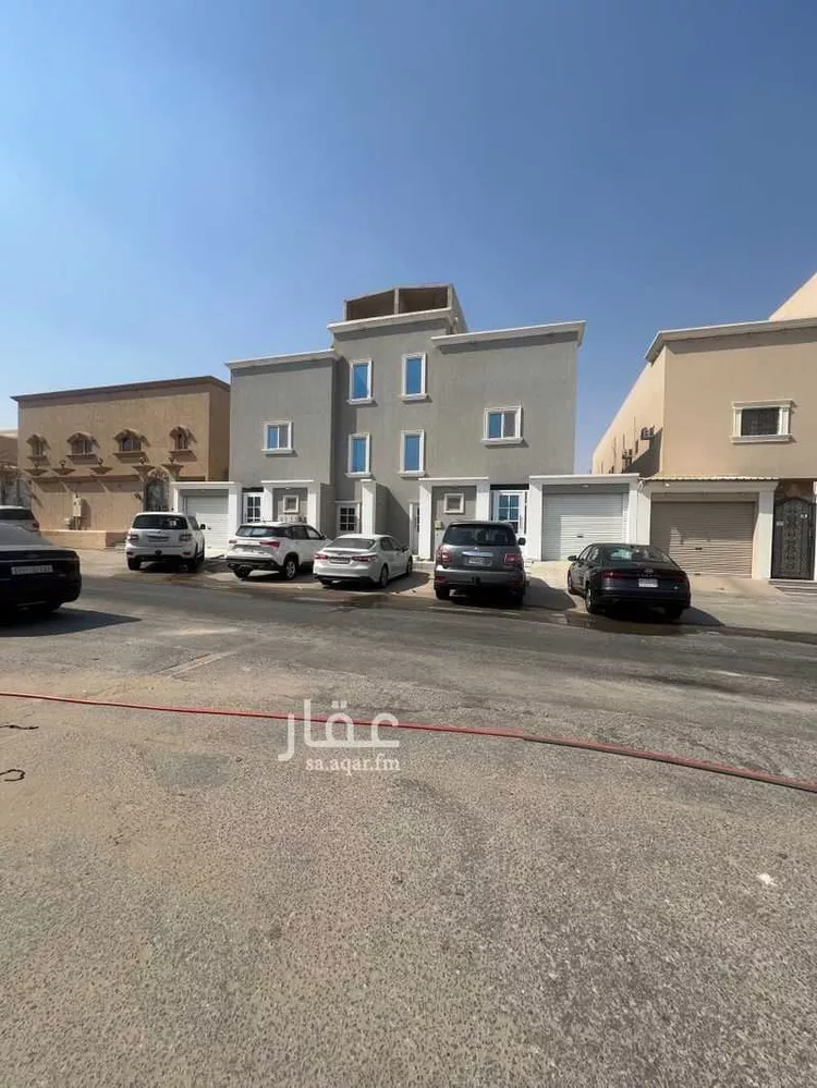 عمارة للبيع في شارع ثوبان, حي السلمانية الثالث, مدينة الاحساء, المنطقة الشرقية