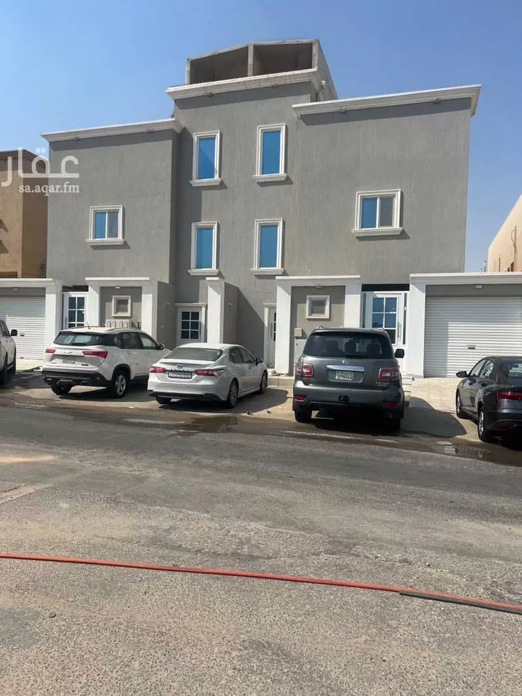 عمارة للبيع في شارع ثوبان, حي السلمانية الثالث, مدينة الاحساء, المنطقة الشرقية