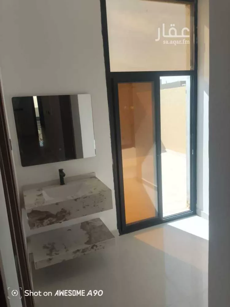 شقة للبيع في شارع حميد الطويل ، حي عكاظ ، الرياض ، منطقة الرياض صورة 2