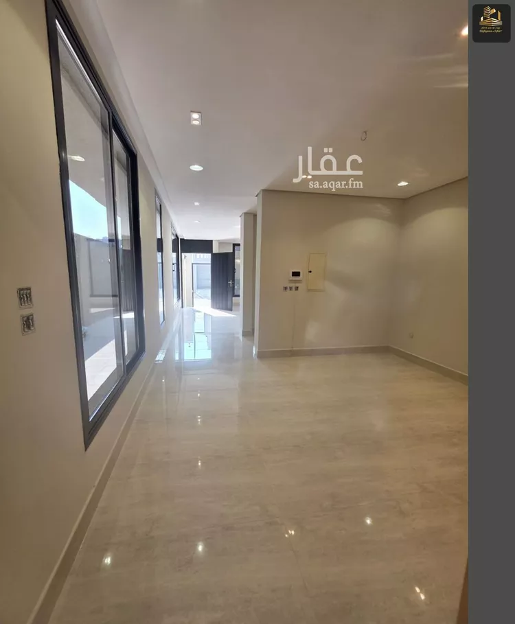 فيلا للبيع في شارع ثابت ابن ربيعة, حي الشعلة, مدينة الدمام, المنطقة الشرقية صورة 4