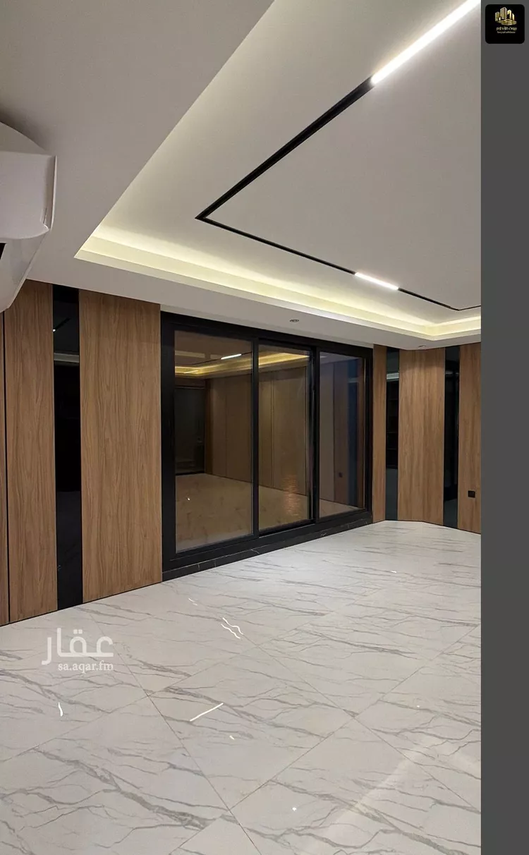 Villa for Sale in Al Khobar Al Amwaj 14