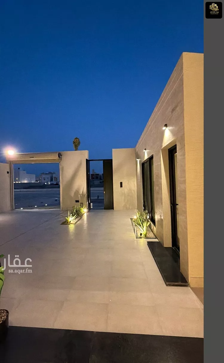 فيلا للبيع في شارع خالد بن سنان, حي الشفاء, مدينة الخبر, المنطقة الشرقية صورة 2