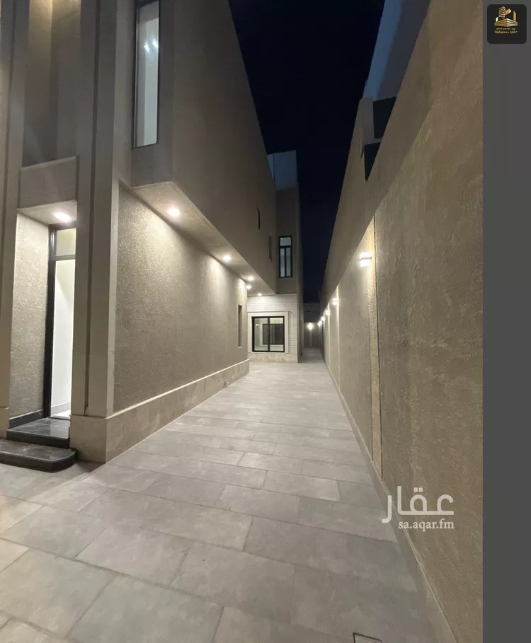 فيلا للبيع في شارع الرحمة, حي الشعلة, مدينة الدمام, المنطقة الشرقية صورة 2