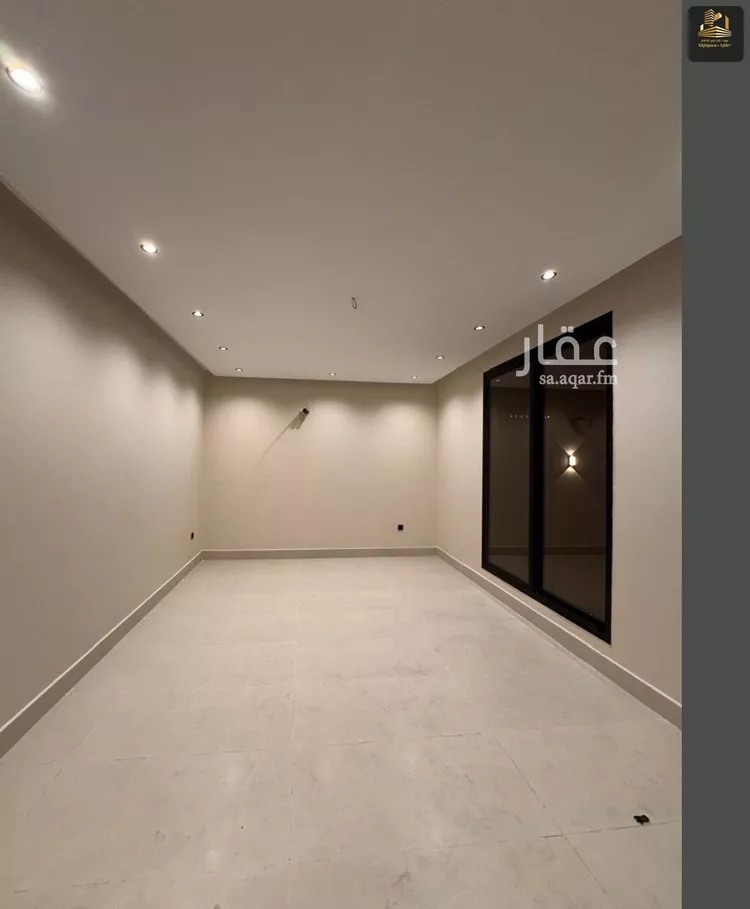 فيلا للبيع في شارع النهضة, حي الشعلة, مدينة الدمام, المنطقة الشرقية صورة 2