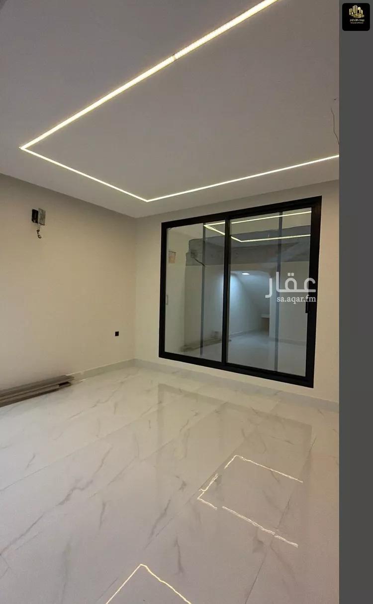 Villa for Sale in Al Khobar Al Amwaj 10