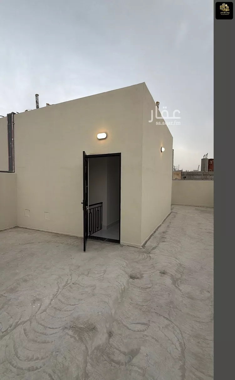 Villa for Sale in Al Khobar Al Amwaj 18
