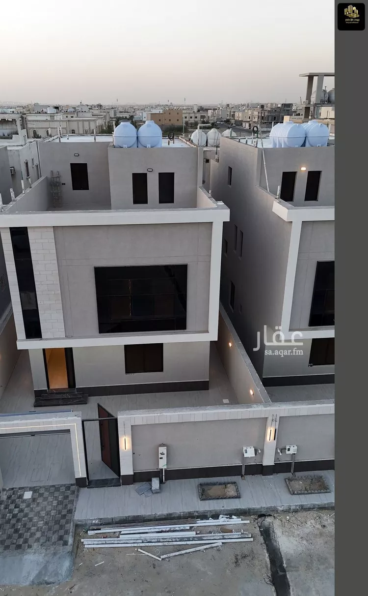 فيلا للبيع في شارع الرقعى, حي الصواري, مدينة الخبر, المنطقة الشرقية صورة 2