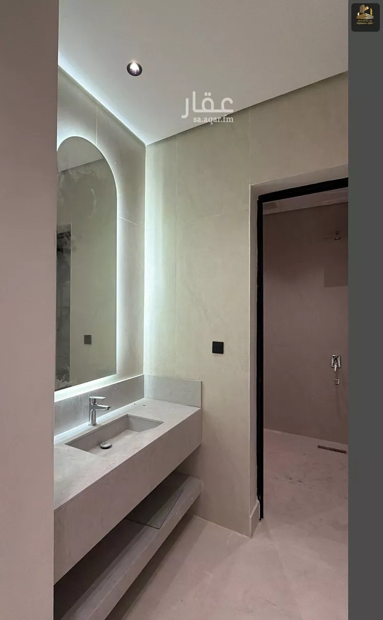 Villa for Sale in Al Khobar Al Amwaj 12