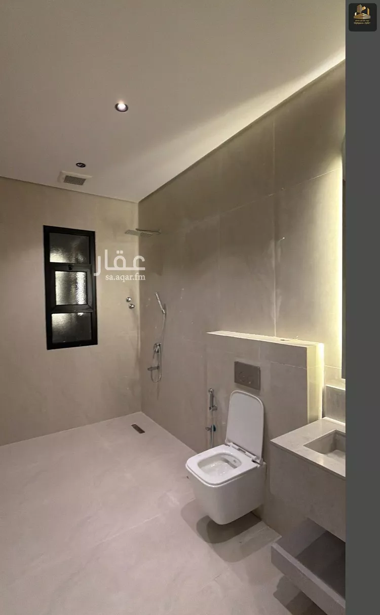 Villa for Sale in Al Khobar Al Amwaj 15
