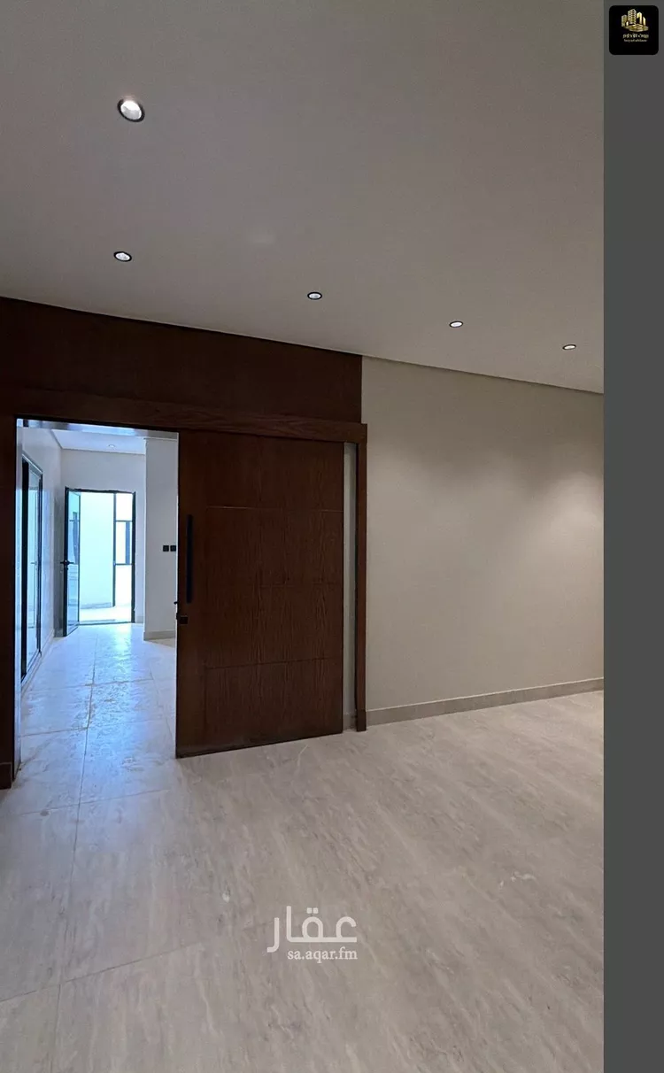 Villa for Sale in Al Khobar Al Amwaj 9