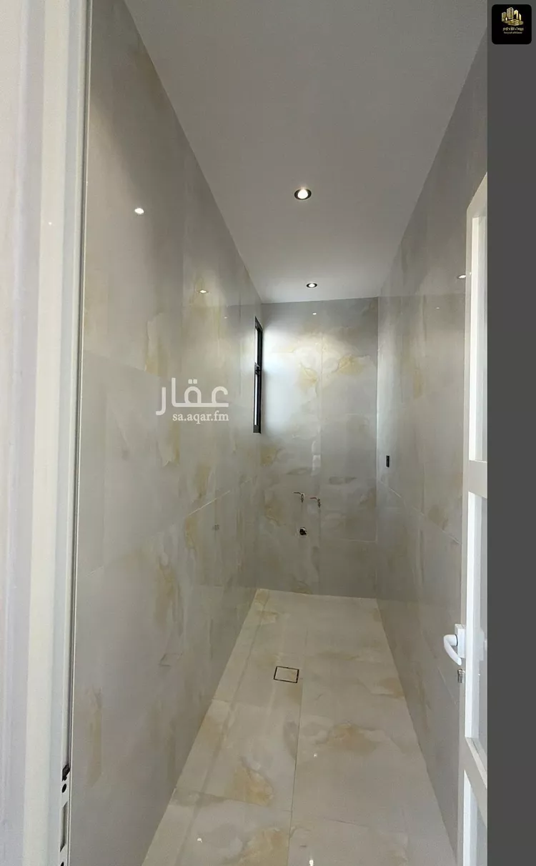 فيلا للبيع في شارع كعب بن عيينه, حي الشراع, مدينة الخبر, المنطقة الشرقية 16