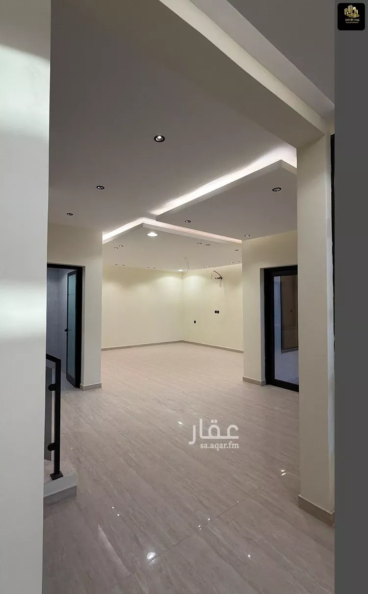 فيلا للبيع في شارع ابراهيم المقدسي, حي الكوثر, مدينة الخبر, المنطقة الشرقية 16