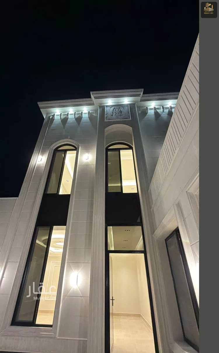 فيلا للبيع في شارع عبدالرحمن ابن كعب الانصاري, حي اللؤلؤ, مدينة الخبر, المنطقة الشرقية صورة 3