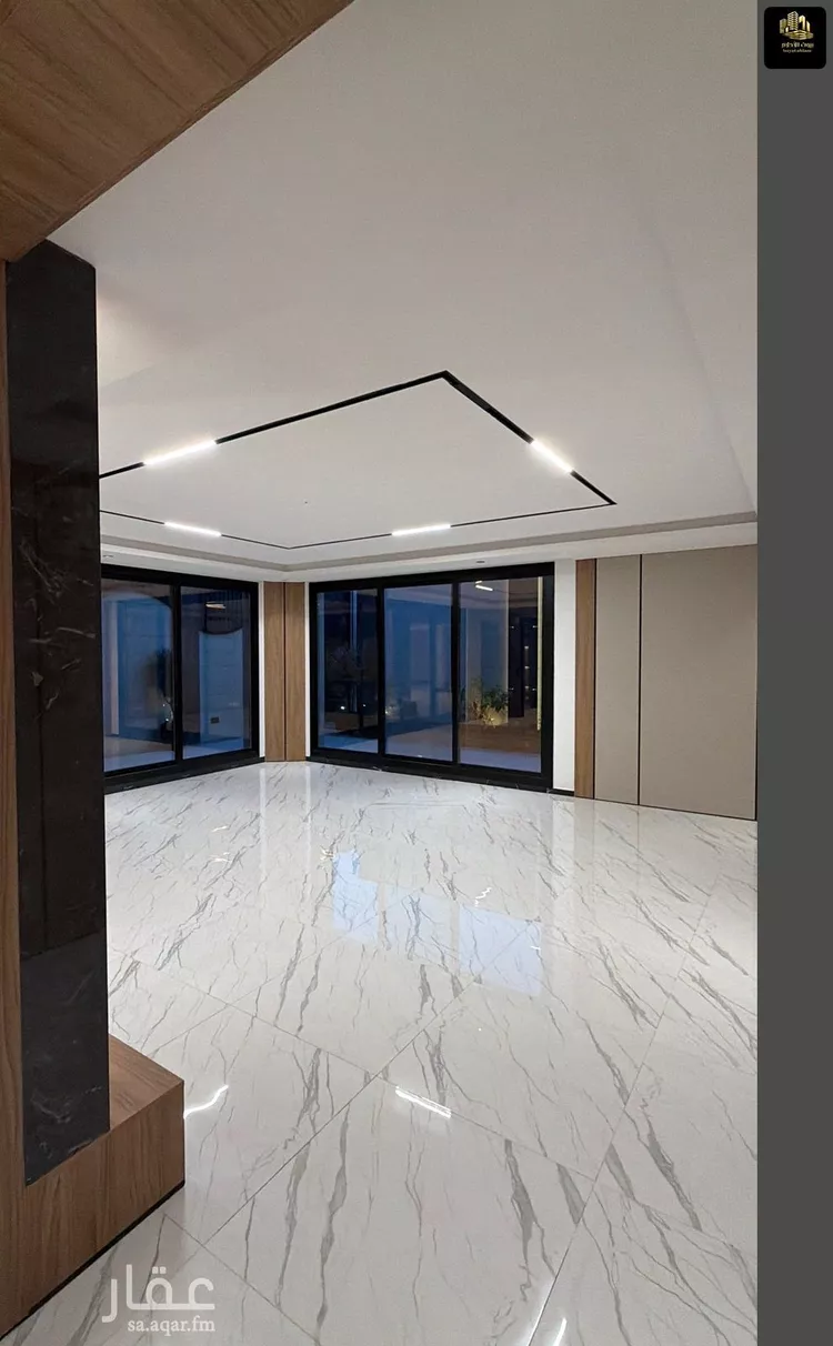 Villa for Sale in Al Khobar Al Amwaj 25