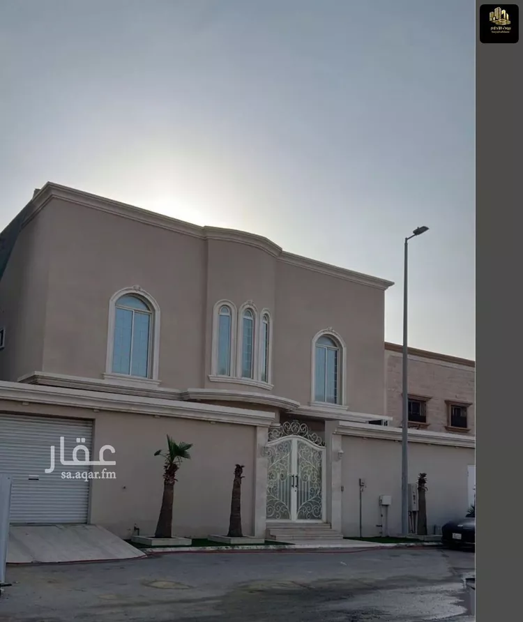 فيلا للبيع في شارع العيينه, حي الصواري, مدينة الخبر, المنطقة الشرقية