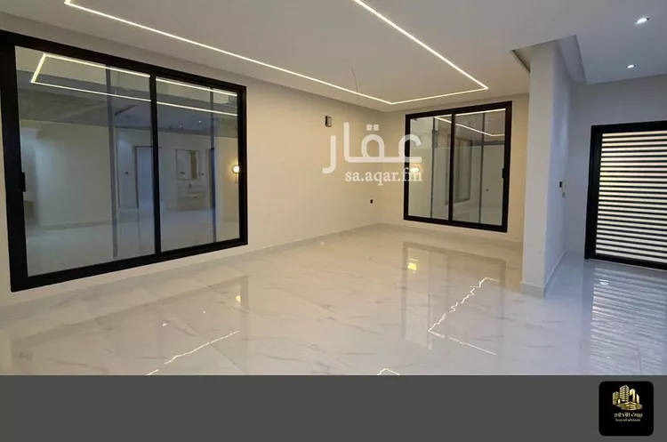 Villa for Sale in Al Khobar Al Amwaj 12