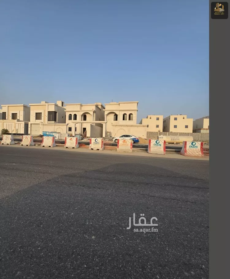 فيلا للبيع في شارع دار الندوة, حي الصواري, مدينة الخبر, المنطقة الشرقية صورة 2