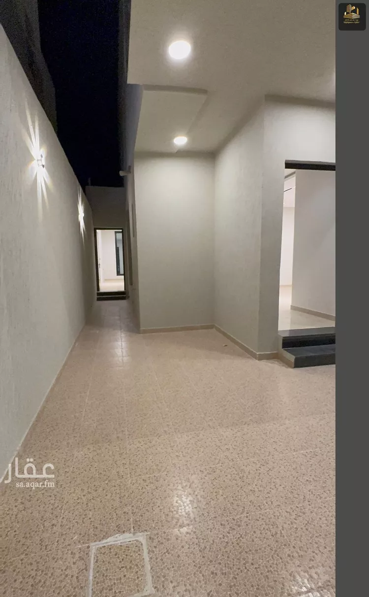 فيلا للبيع في شارع البراء بن مالك, حي الشراع, مدينة الخبر, المنطقة الشرقية صورة 3