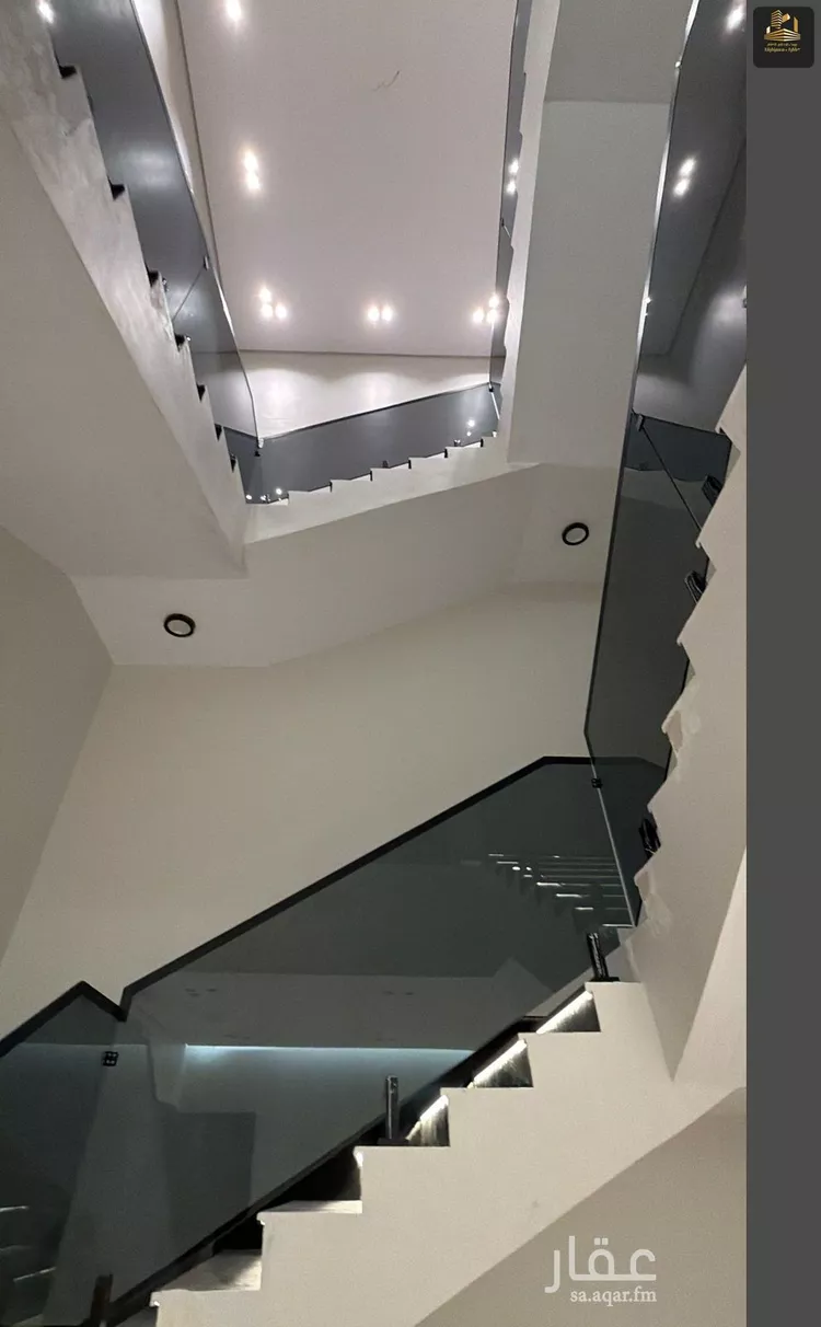 Villa for Sale in Al Khobar Al Amwaj 14