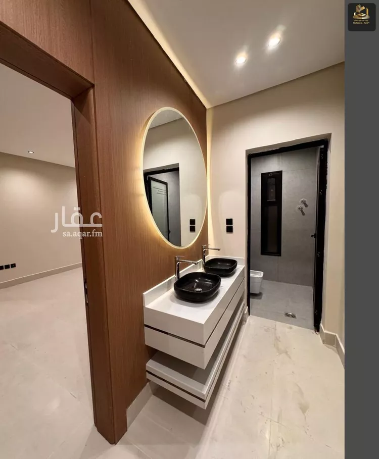 فيلا للبيع في شارع النهضة, حي الشعلة, مدينة الدمام, المنطقة الشرقية صورة 3