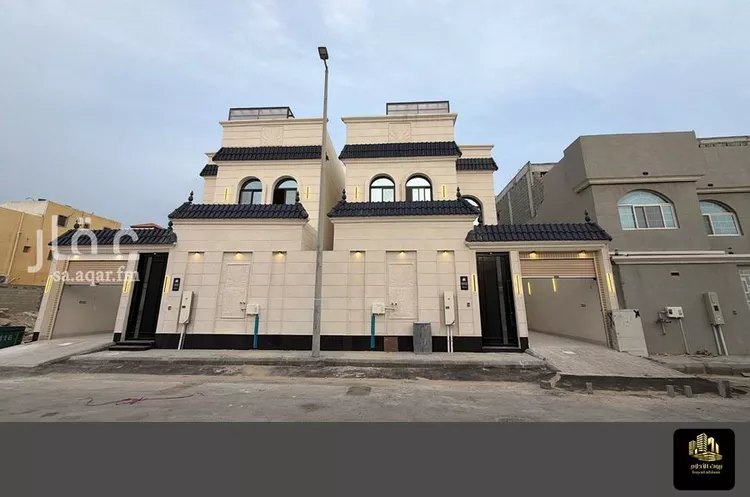 فيلا للبيع في شارع العيينه, حي الصواري, مدينة الخبر, المنطقة الشرقية