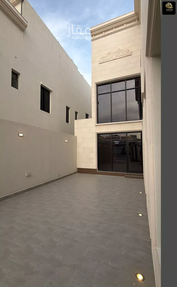 فيلا للبيع في شارع السفانيه, حي اللؤلؤ, مدينة الخبر, المنطقة الشرقية صورة 5