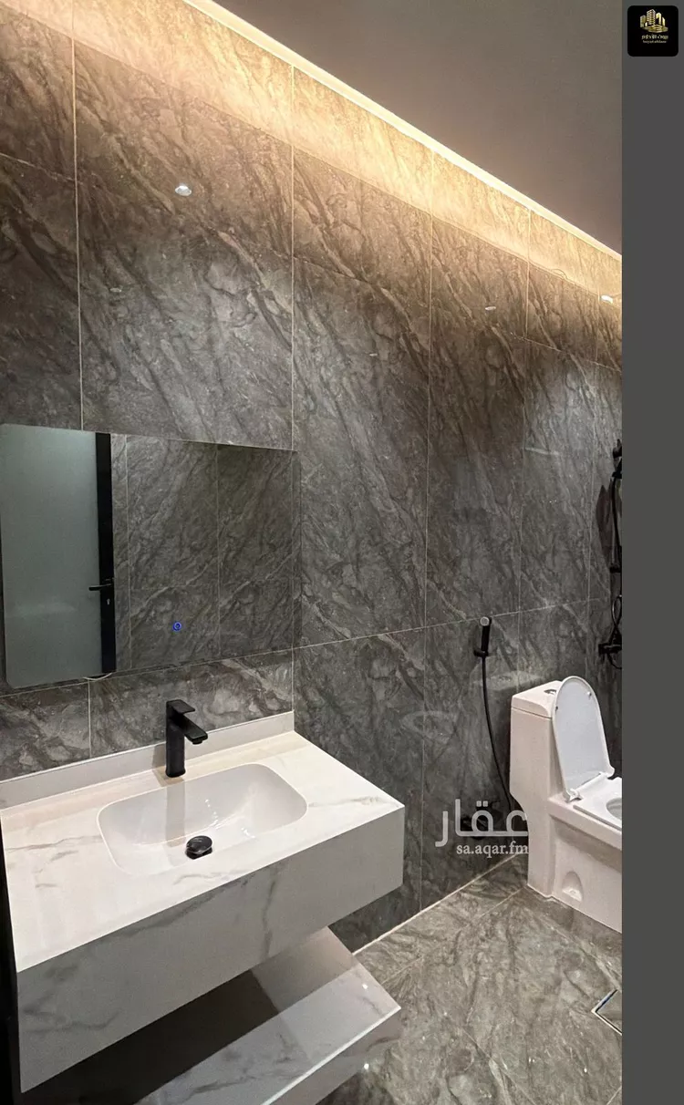 Villa for Sale in Al Khobar As Sawari 15