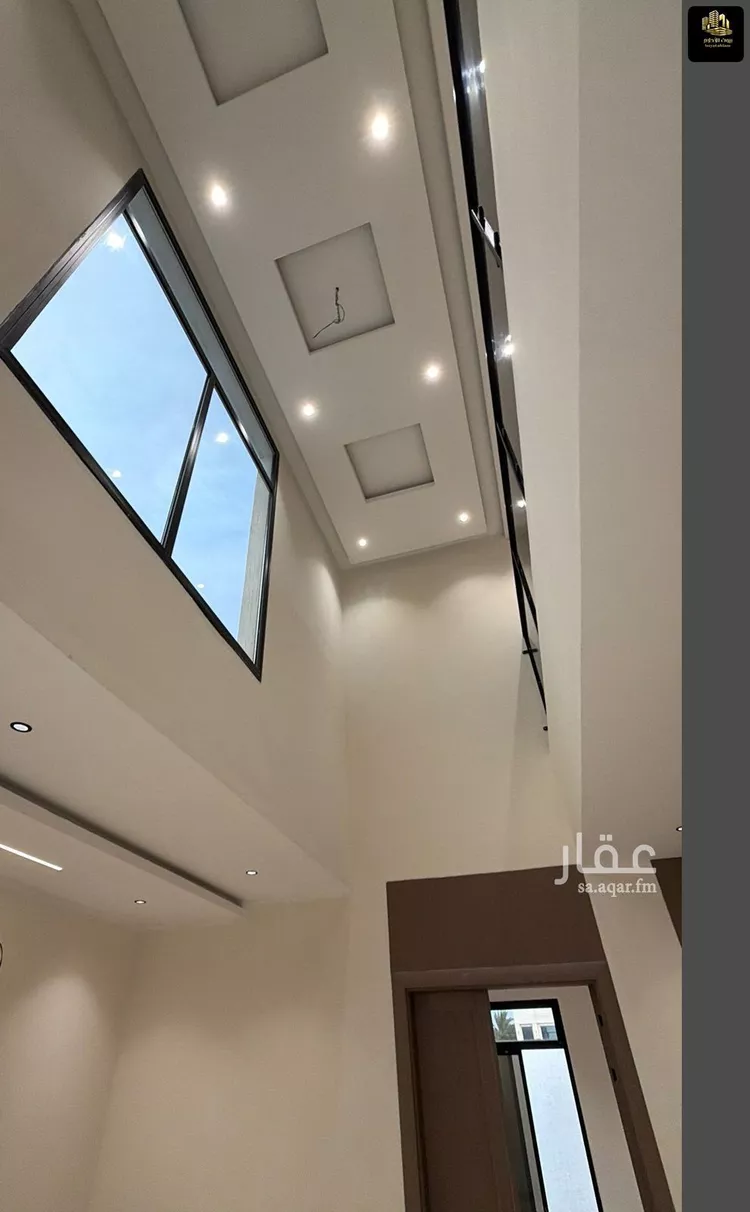 فيلا للبيع في شارع العيينه, حي الصواري, مدينة الخبر, المنطقة الشرقية 13