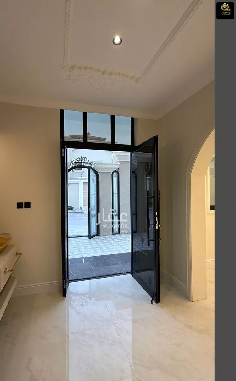 Villa for Sale in Al Khobar As Sawari 11