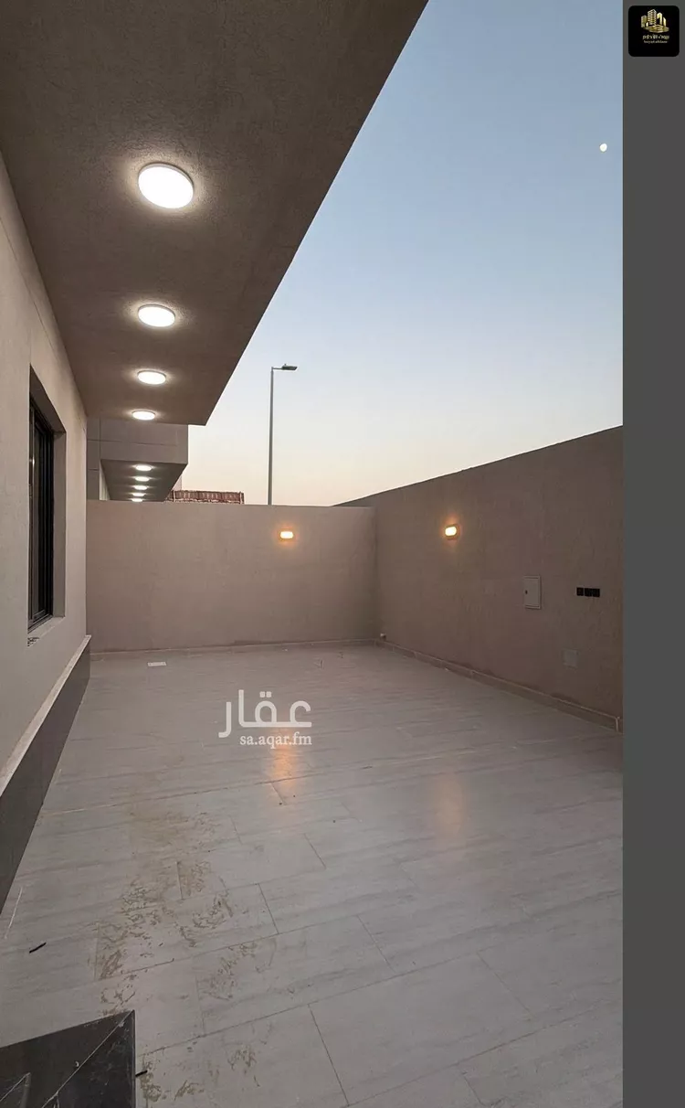 فيلا للبيع في شارع الرقعى, حي الصواري, مدينة الخبر, المنطقة الشرقية صورة 3
