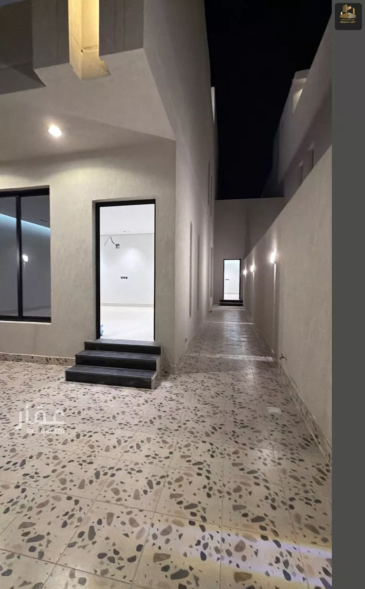 Villa for Sale in Al Khobar Al Amwaj 9