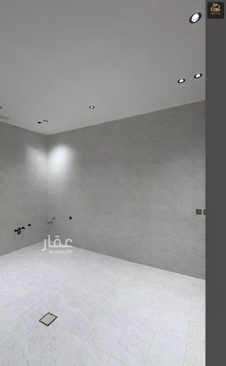 فيلا للبيع في شارع المعارج, حي الأمواج, مدينة الخبر, المنطقة الشرقية 10