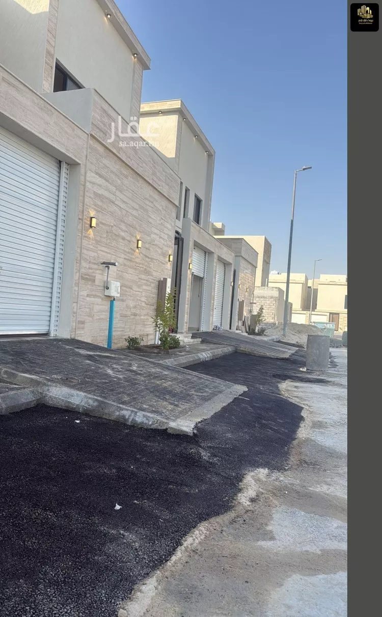 فيلا للبيع في شارع الامواج, حي الأمواج, مدينة الخبر, المنطقة الشرقية