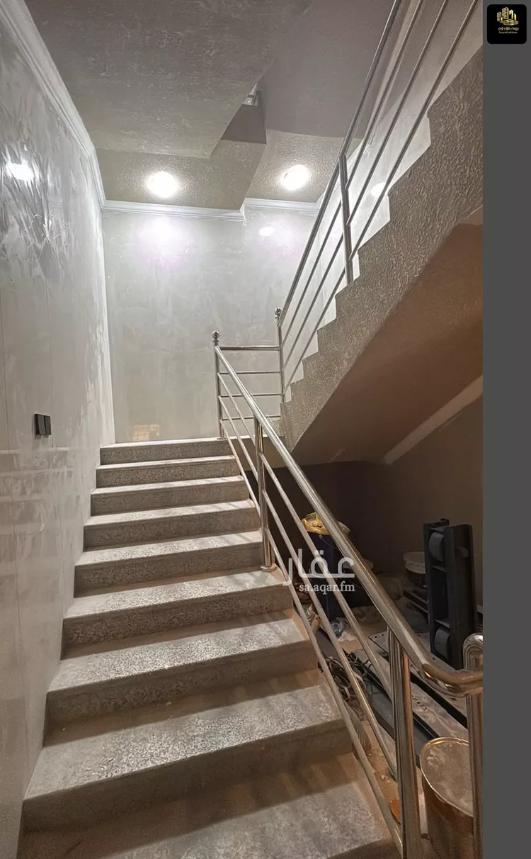 فيلا للبيع في شارع ابن العربي, حي الجلوية, مدينة الدمام, المنطقة الشرقية صورة 2