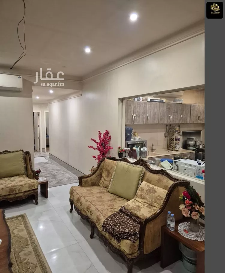 شقة للبيع في شارع القيصومة, حي الحمراء, مدينة الخبر, المنطقة الشرقية صورة 2