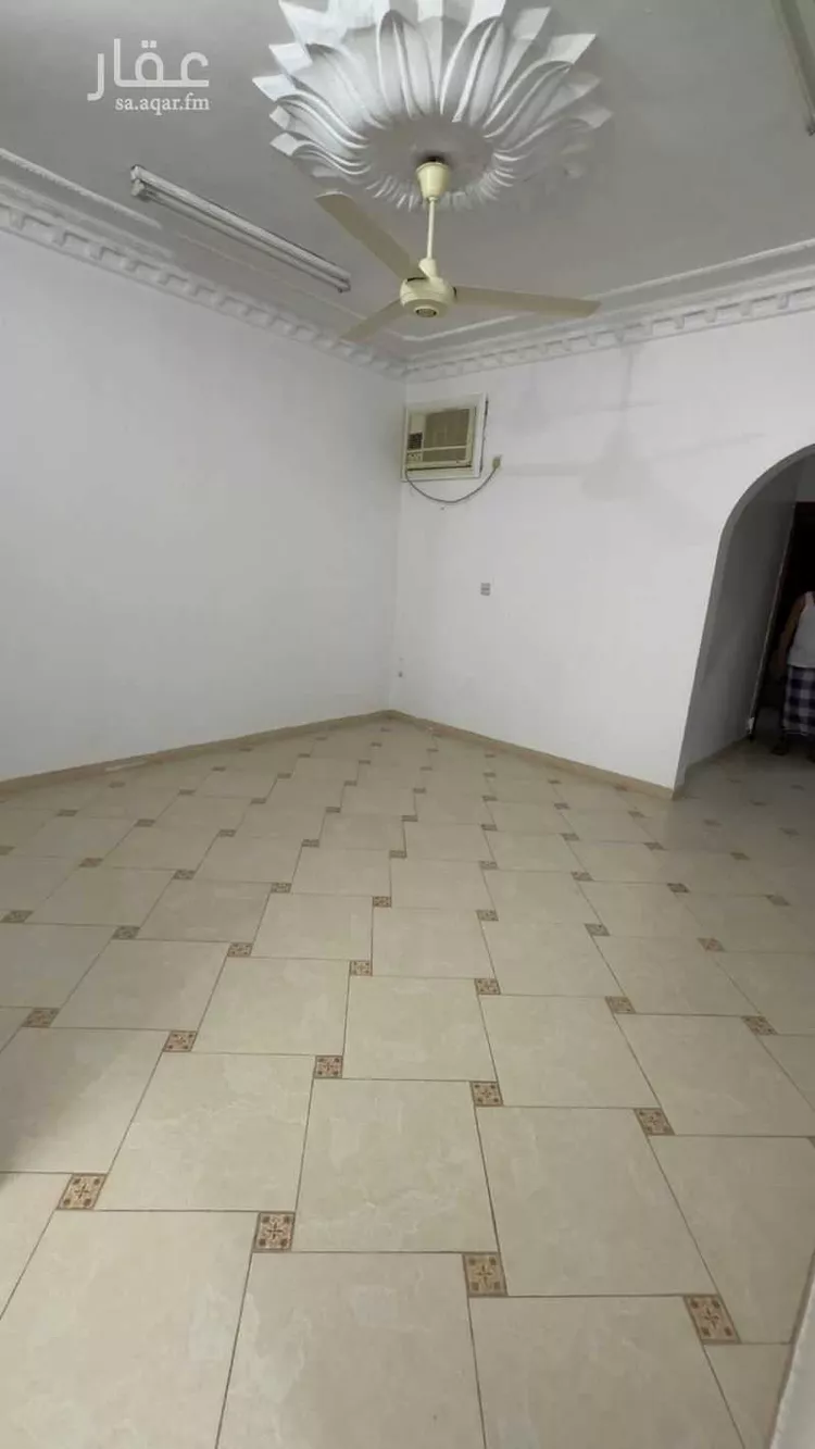 عمارة للإيجار في شارع التطور, حي الجامعة, مدينة مكة المكرمة, منطقة مكة المكرمة 1 صورة